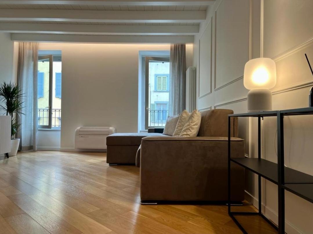 Suite Moroni Apartment Bergamo Dış mekan fotoğraf