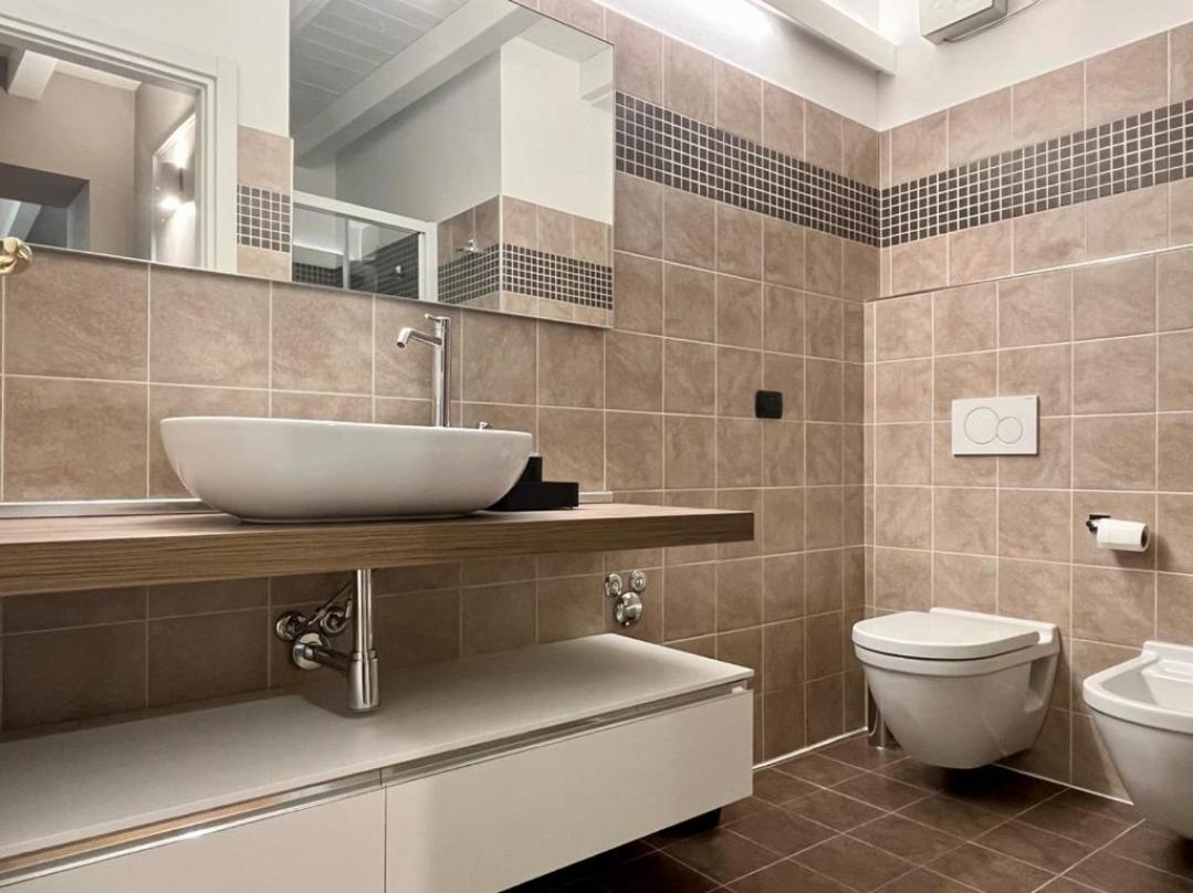 Suite Moroni Apartment Bergamo Dış mekan fotoğraf