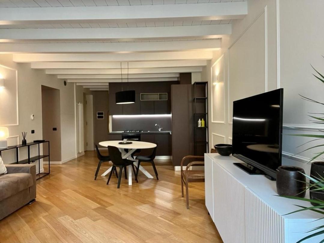 Suite Moroni Apartment Bergamo Dış mekan fotoğraf